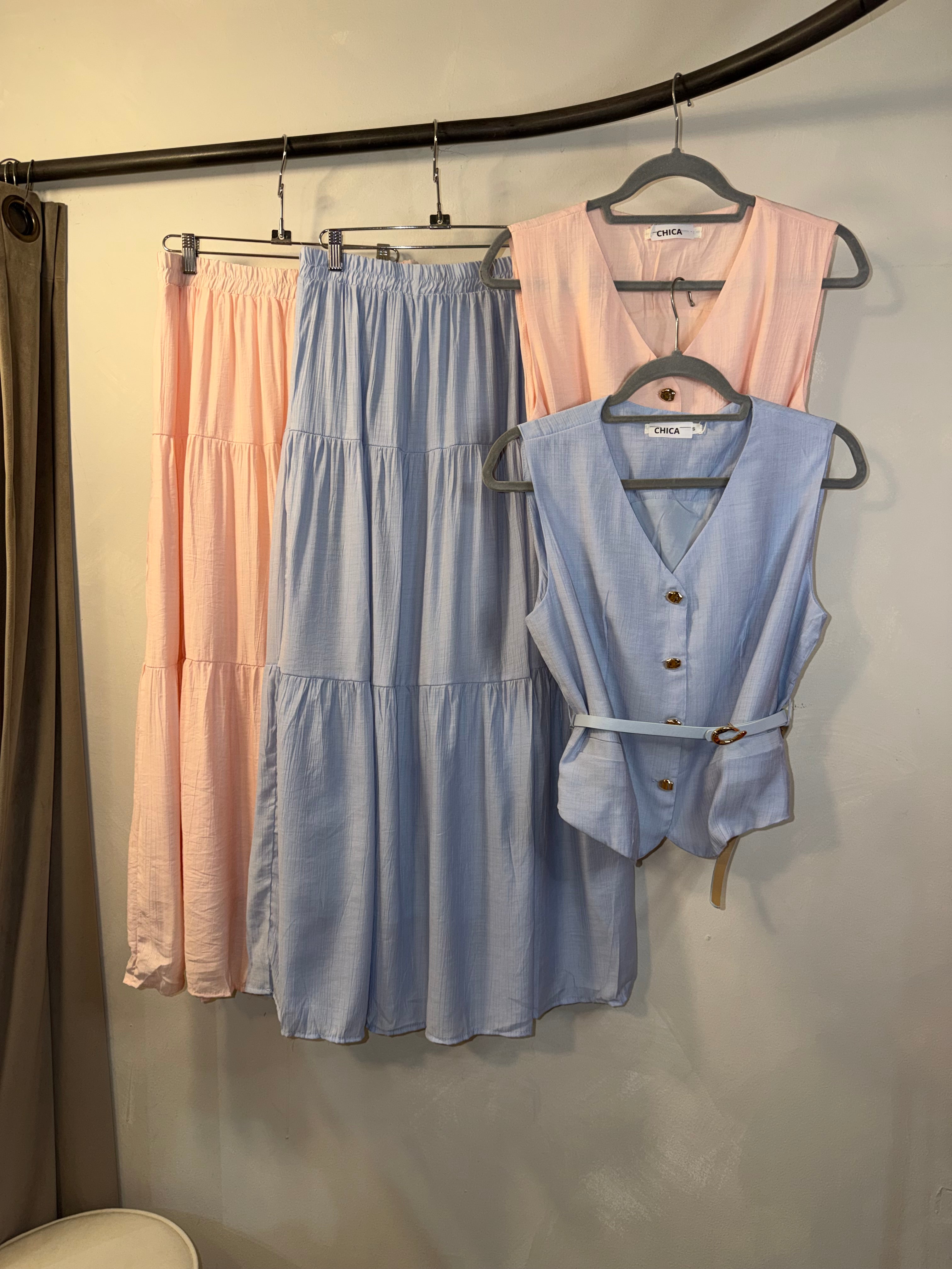 SET CHALECO Y FALDA
