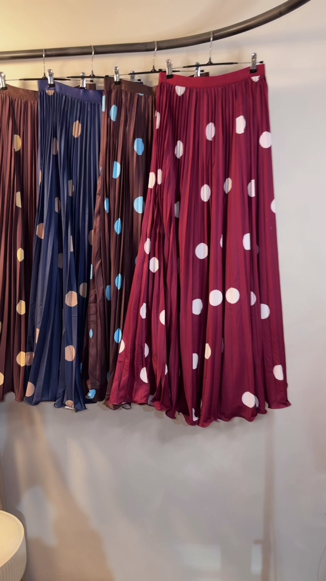 FALDA POLKA TABLEADA