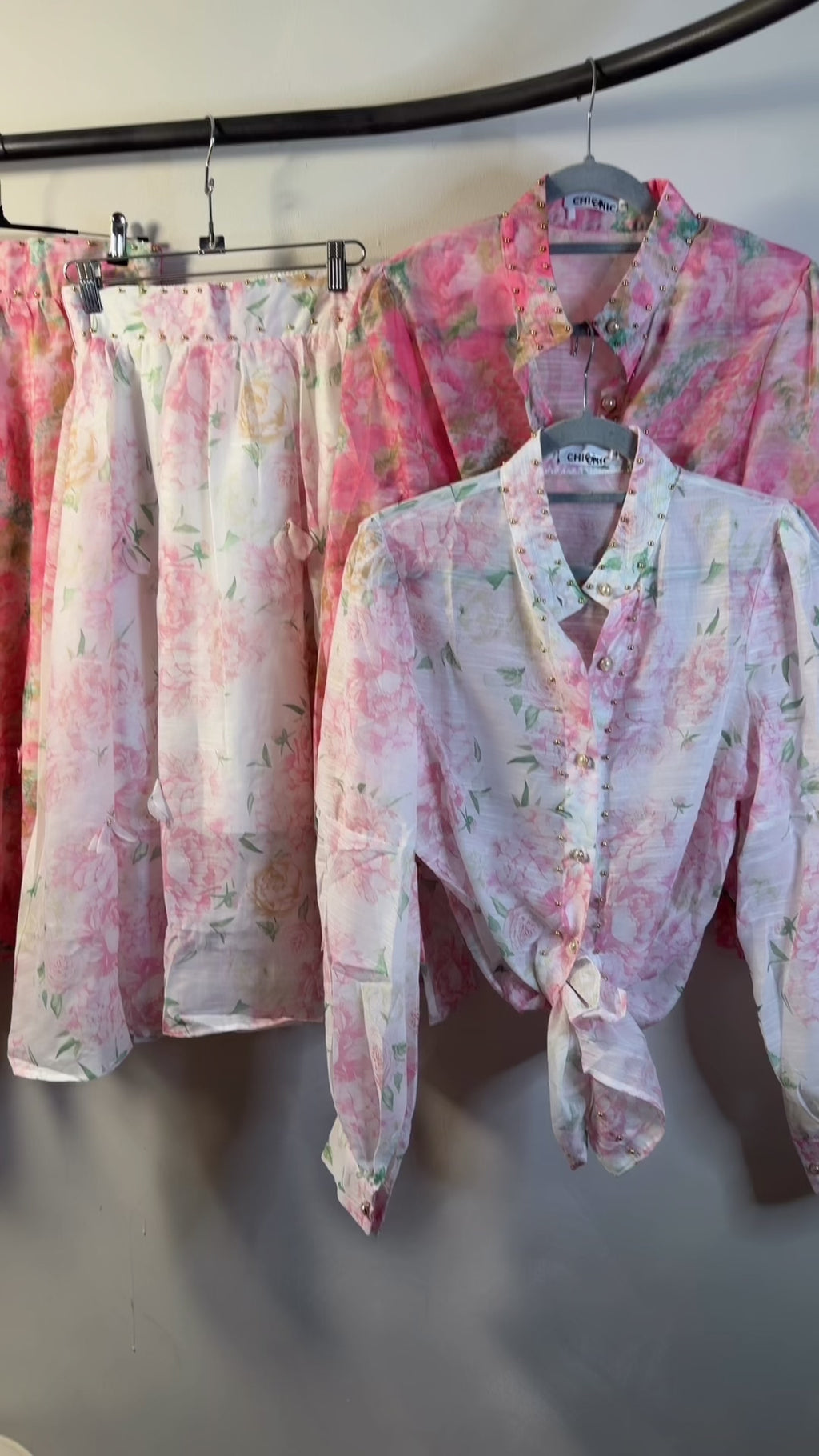 SET FALDA/CAMISA FLOREADO