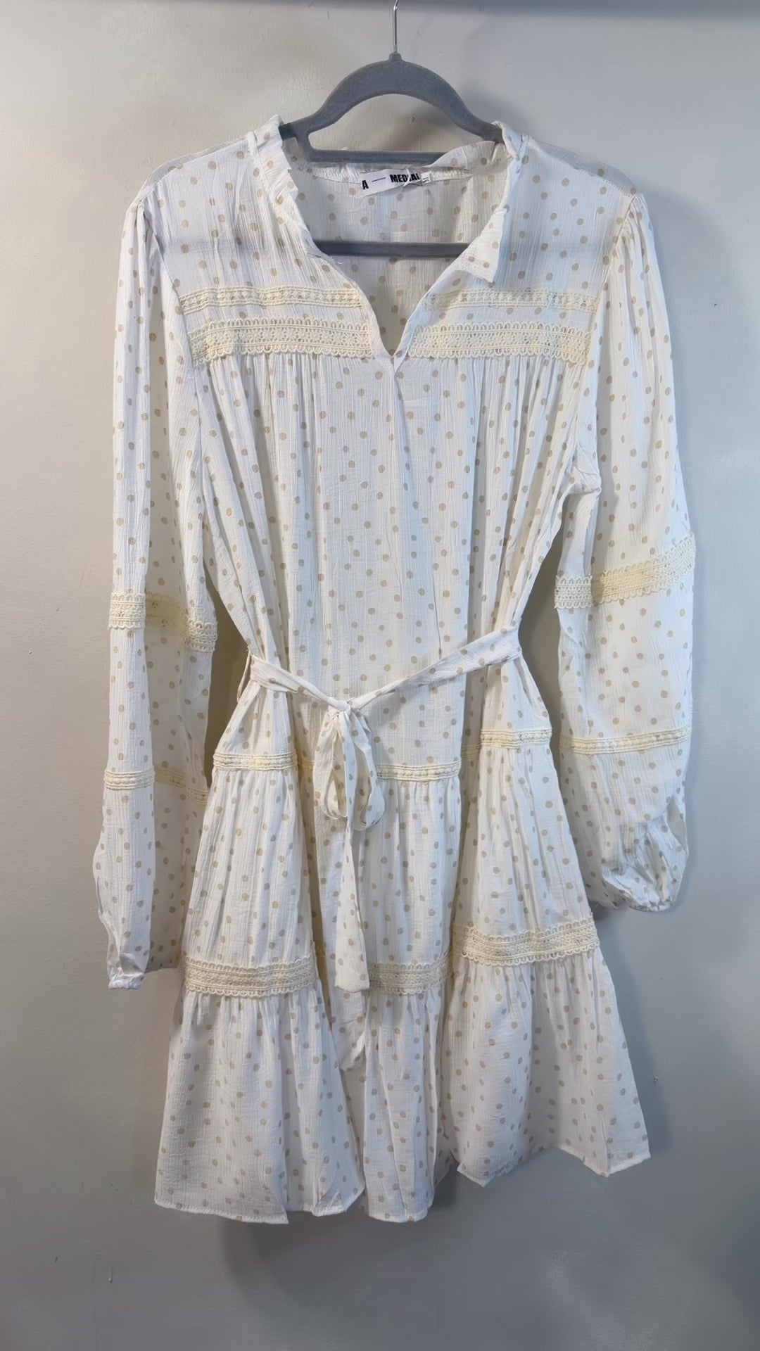 VESTIDO POLKA BATITA